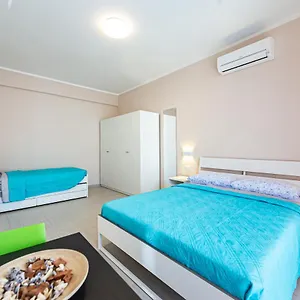 affittacamere-arcobaleno.hotelitalianriviera.com/